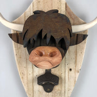 HIGHLAND COW - Magnetic bottle opener- Rust effect - Wall mounted
